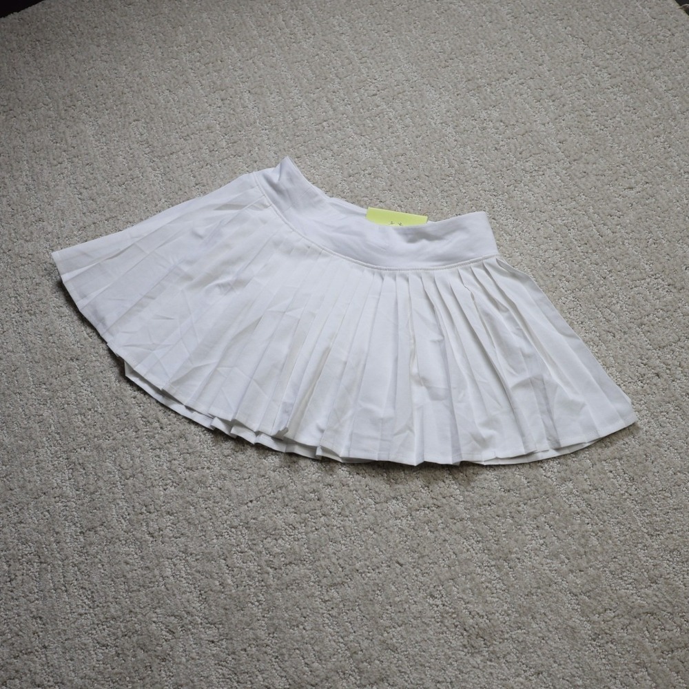 All In Motion Girls White Pleated Skort Mid Rise Athletic Skirt Size S 6/7 NWT